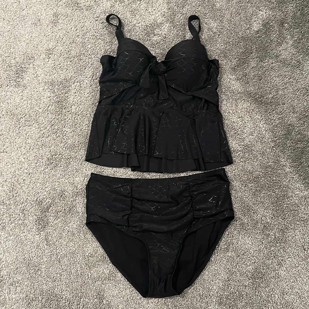 Black mermaid tankini